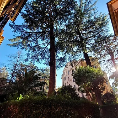 Roma & Amor Apartment-2